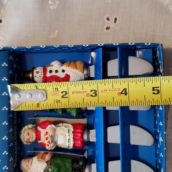 VTG NEW 4 Christmas Spreaders Set Stainless Steel Blades Santa Snowman Tree - Picture 4 of 17